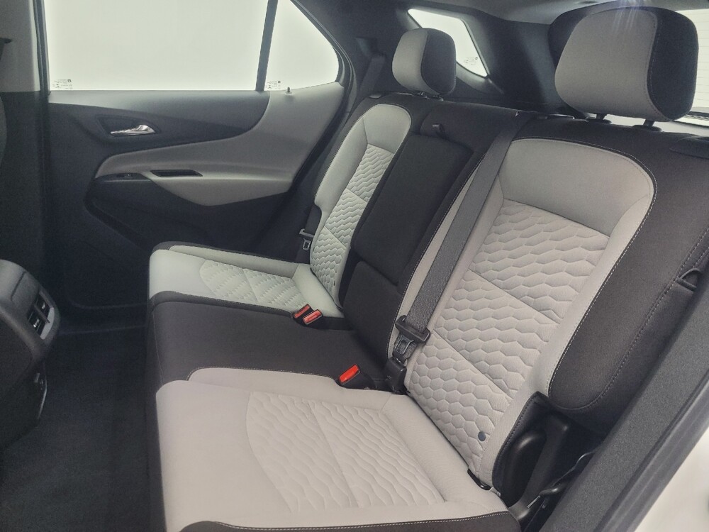 2021 Chevrolet Equinox in Indianapolis, IN 46219 - 18108283 18