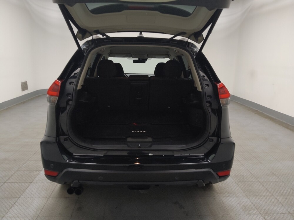 2020 Nissan Rogue in Des Moines, IA 50310 - 18108287 29