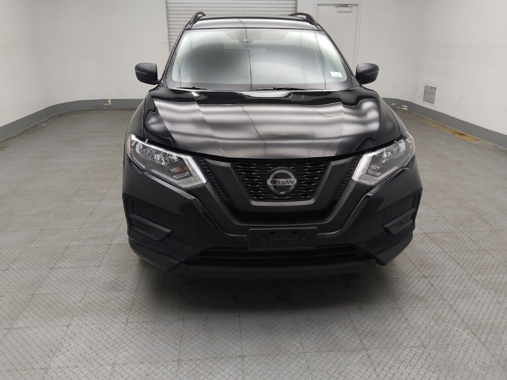 2020 Nissan Rogue in Des Moines, IA 50310 - 18108287 14