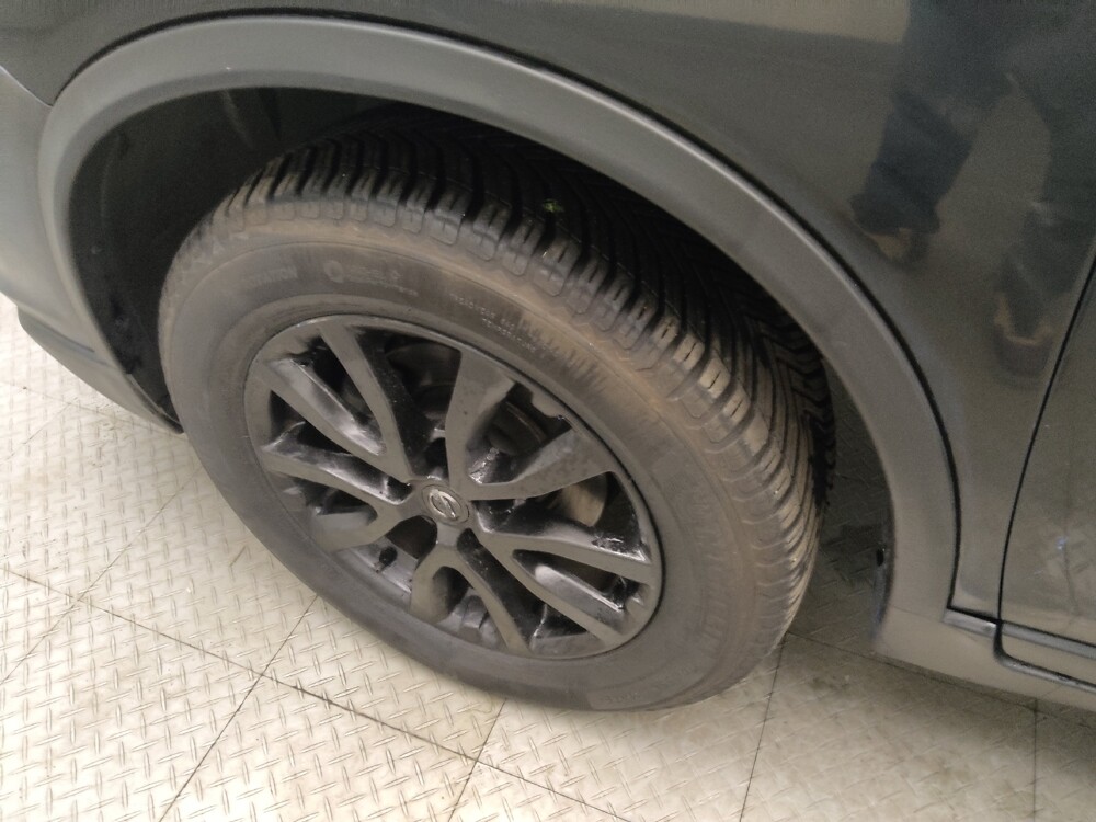 2020 Nissan Rogue in Des Moines, IA 50310 - 18108287 31