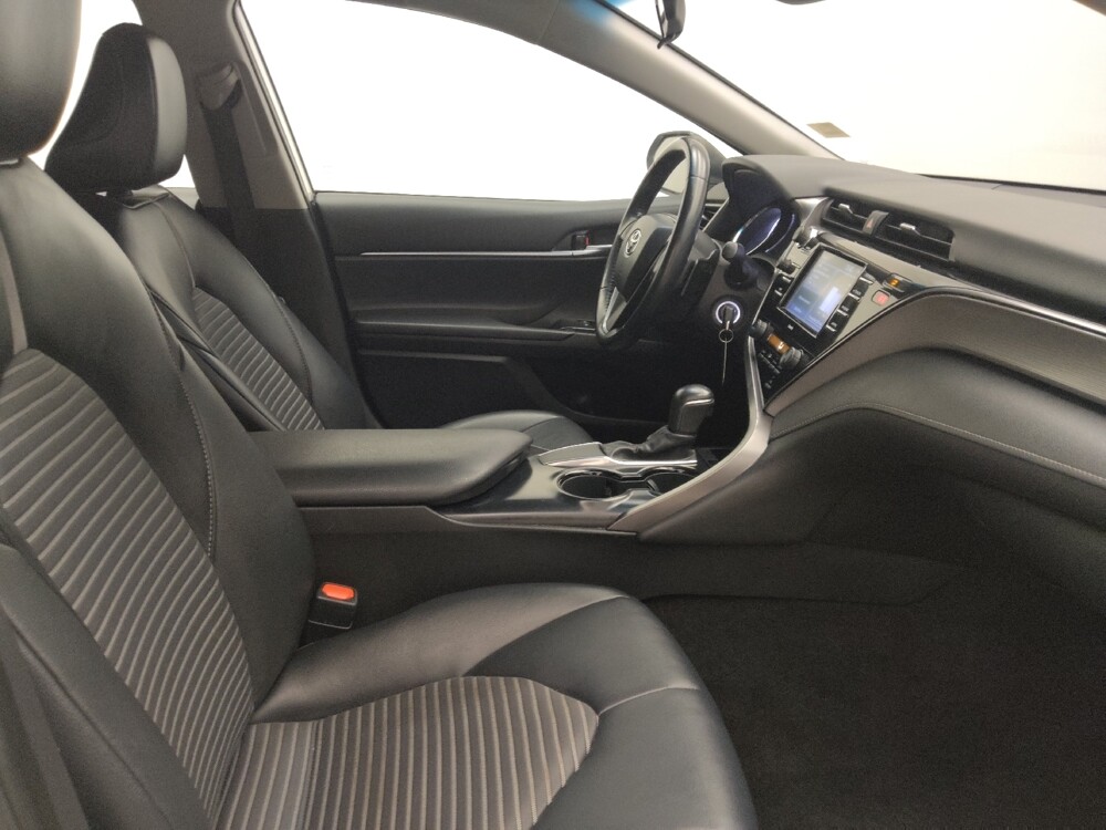 2020 Toyota Camry in Des Moines, IA 50310 - 18108290 21