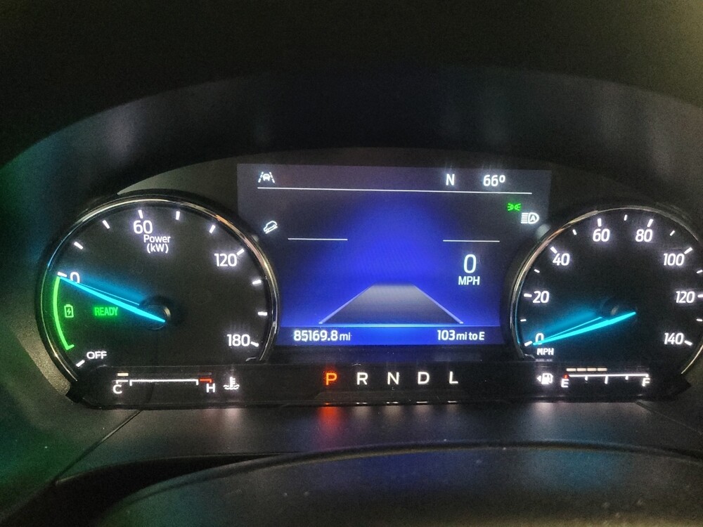 2021 Ford Escape in Morrow, GA 30260 - 18108298 23