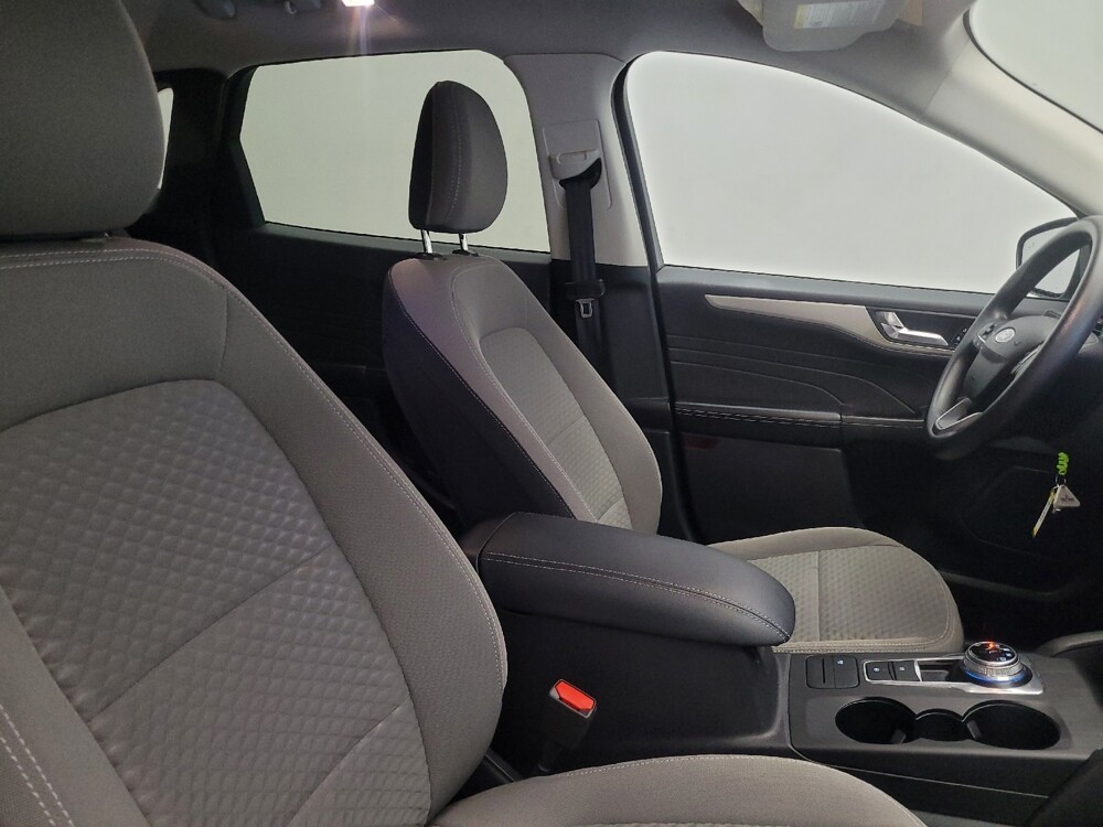 2021 Ford Escape in Morrow, GA 30260 - 18108298 21