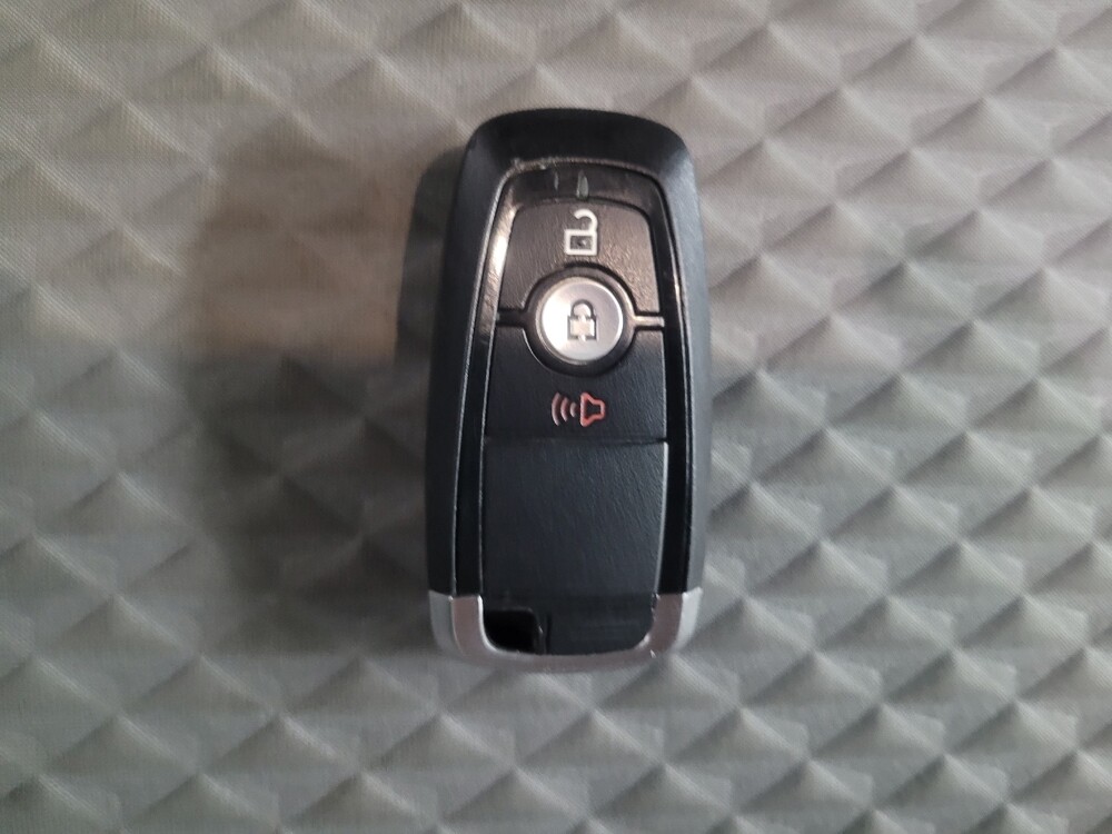 2021 Ford Escape in Morrow, GA 30260 - 18108298 32