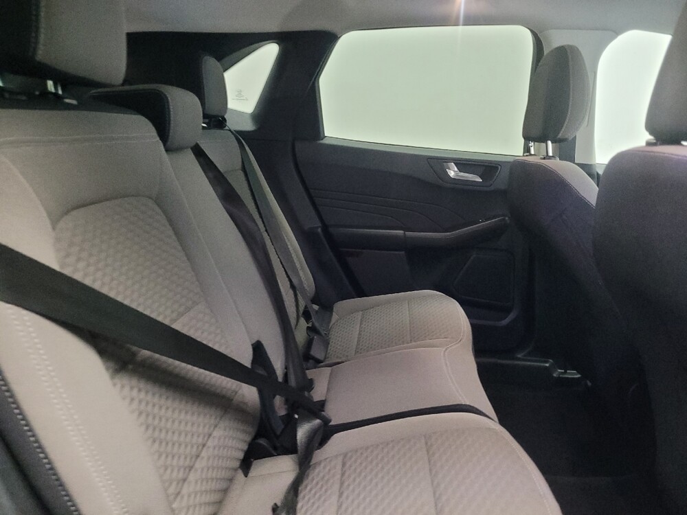 2021 Ford Escape in Morrow, GA 30260 - 18108298 19