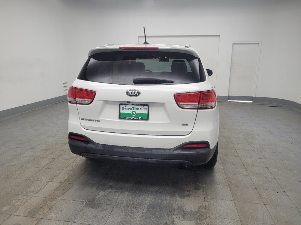 2017 Kia Sorento in Memphis, TN 38128 - 18108305 7