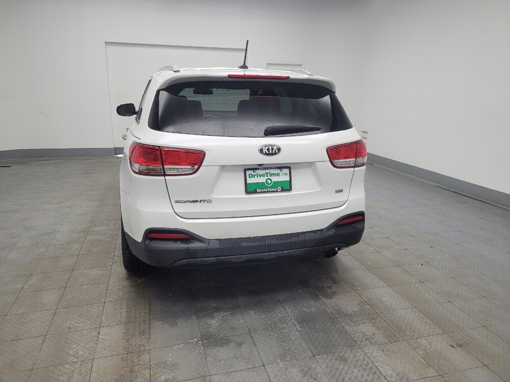2017 Kia Sorento in Memphis, TN 38128 - 18108305 6