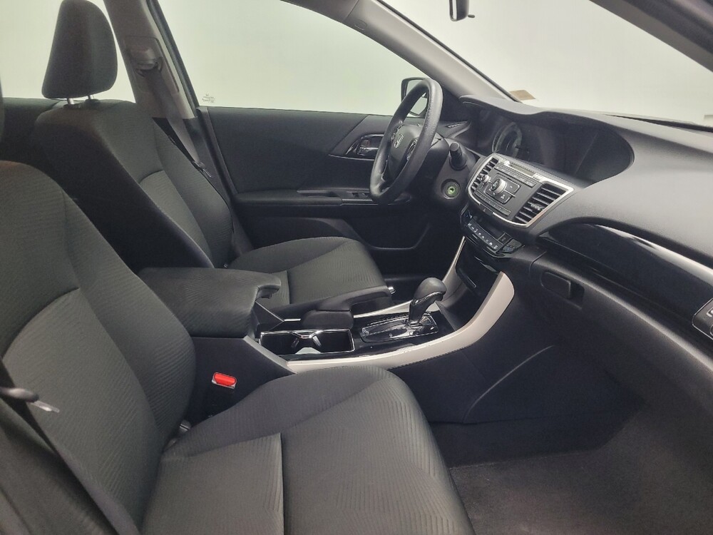 2017 Honda Accord in Memphis, TN 38128 - 18108312 21