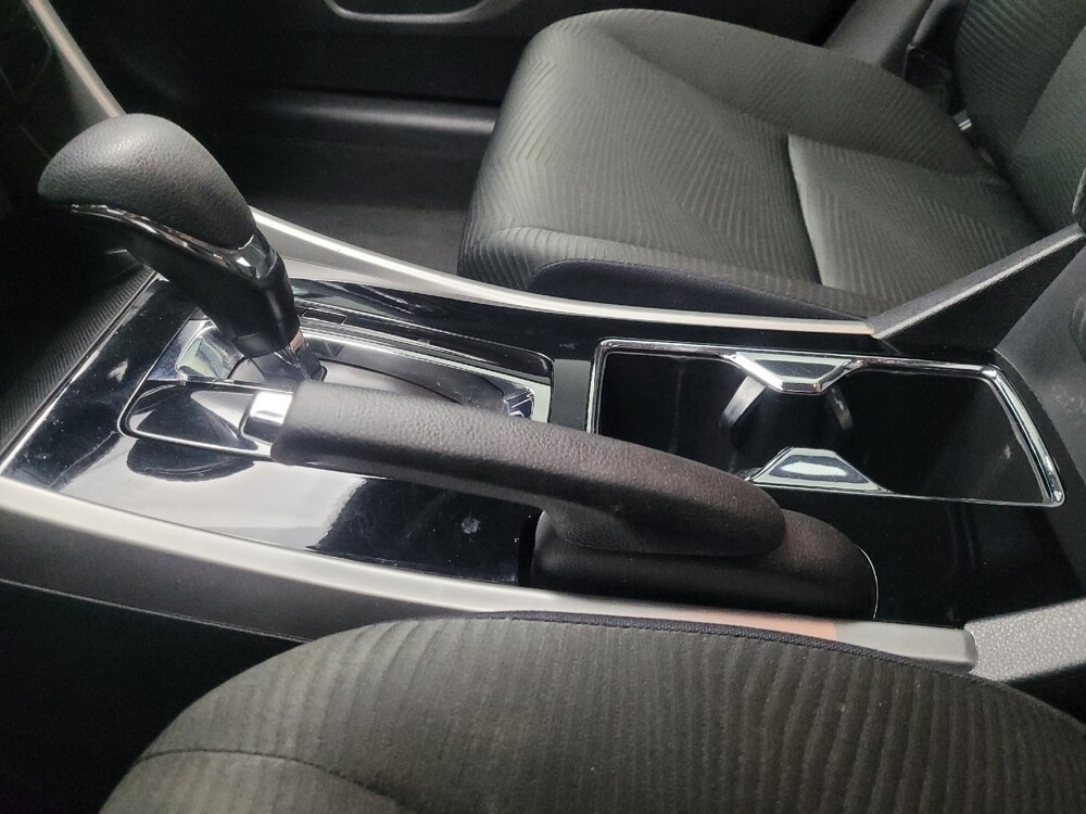 2017 Honda Accord in Memphis, TN 38128 - 18108312 26