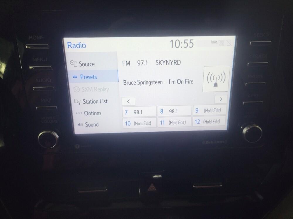 2022 Toyota Camry in Conyers, GA 30094 - 18108313 25