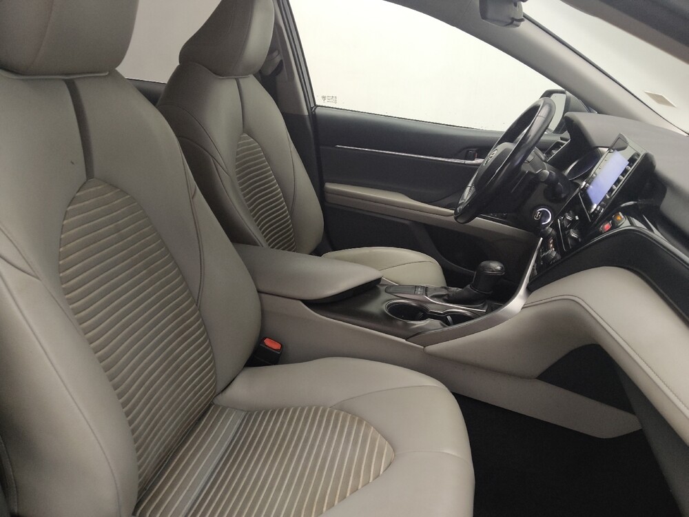 2022 Toyota Camry in Conyers, GA 30094 - 18108313 21
