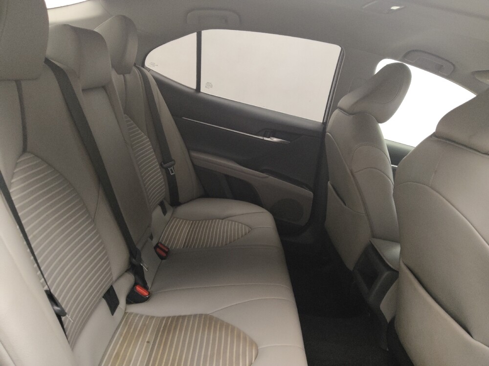 2022 Toyota Camry in Conyers, GA 30094 - 18108313 19