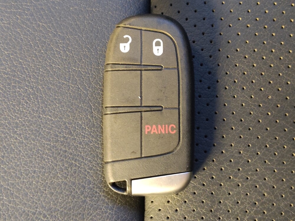 2016 Jeep Grand Cherokee in Corpus Christi, TX 78412 - 18108317 32