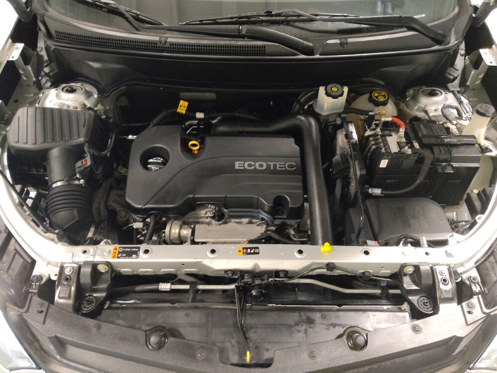 2019 Chevrolet Equinox in Columbus, OH 43228 - 18108320 30