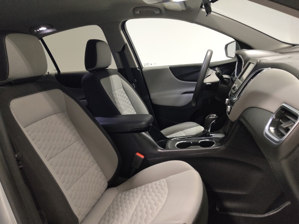 2019 Chevrolet Equinox in Columbus, OH 43228 - 18108320 21