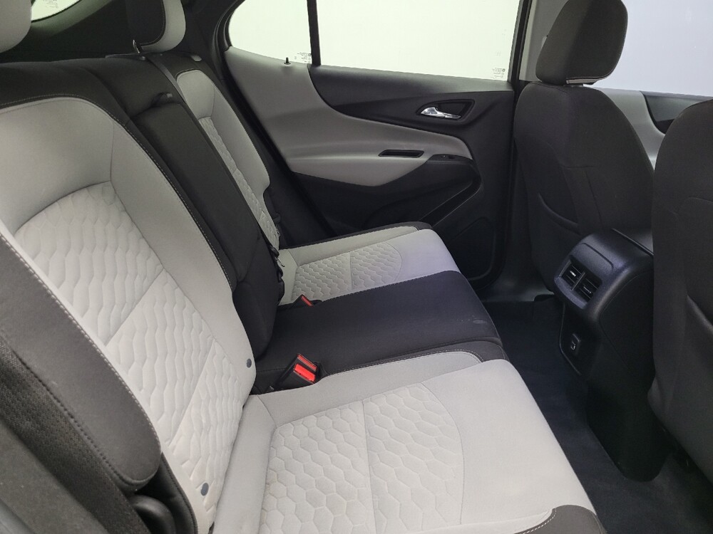 2020 Chevrolet Equinox in Las Vegas, NV 89104 - 18108329 19