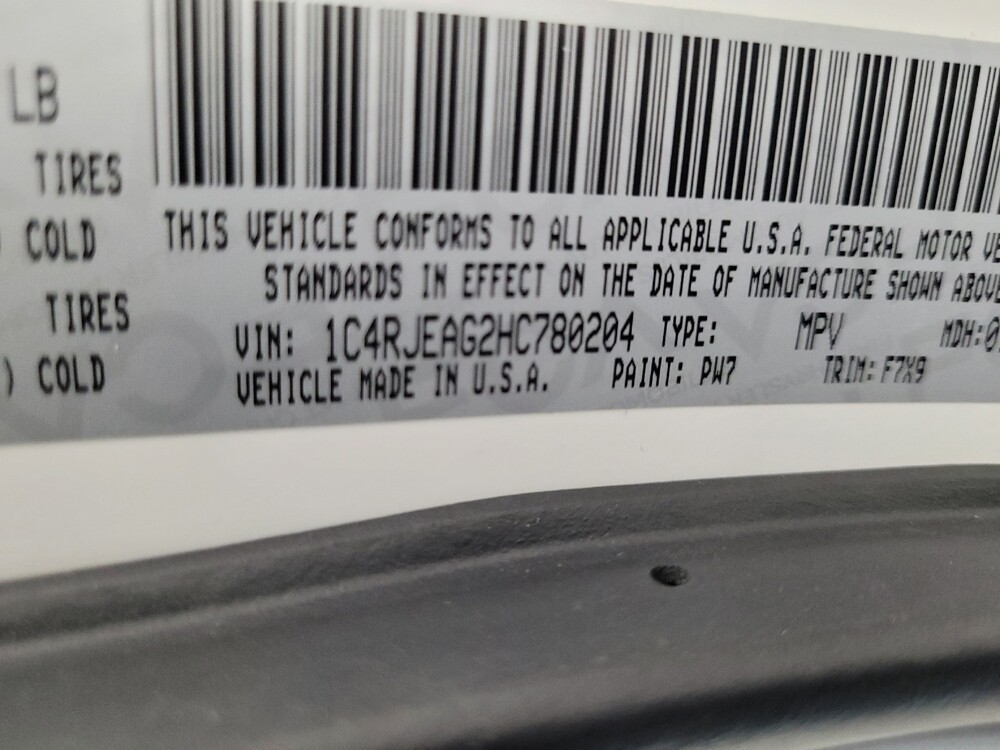 2017 Jeep Grand Cherokee in Las Vegas, NV 89104 - 18108330 33