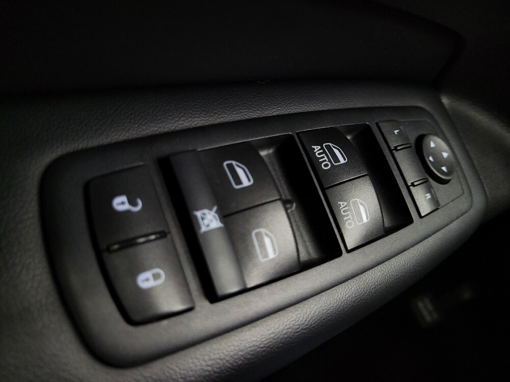 2017 Jeep Grand Cherokee in Las Vegas, NV 89104 - 18108330 27