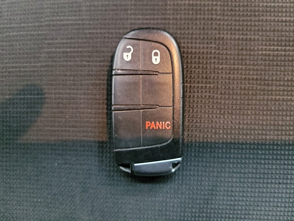 2017 Jeep Grand Cherokee in Las Vegas, NV 89104 - 18108330 32