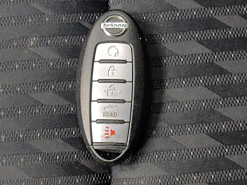 2017 Nissan Altima in Raleigh, NC 27604 - 18108331 32