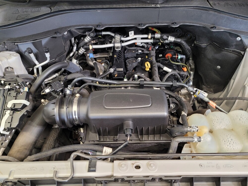 2022 Ford Explorer in Maple Heights, OH 44137 - 18108332 30