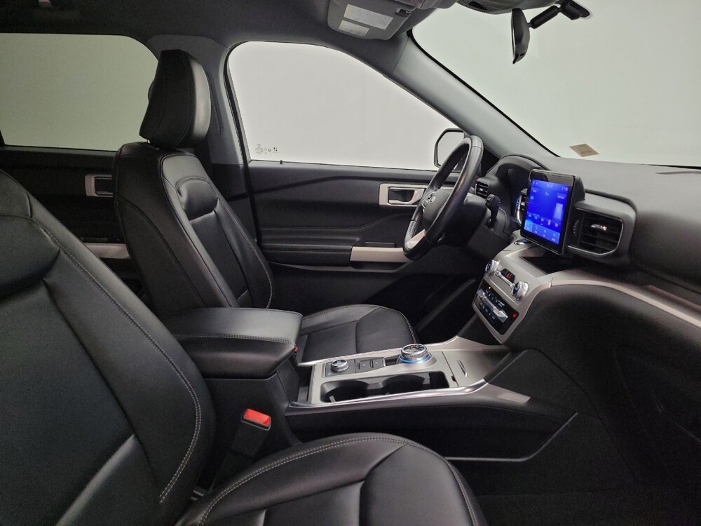 2022 Ford Explorer in Maple Heights, OH 44137 - 18108332 21