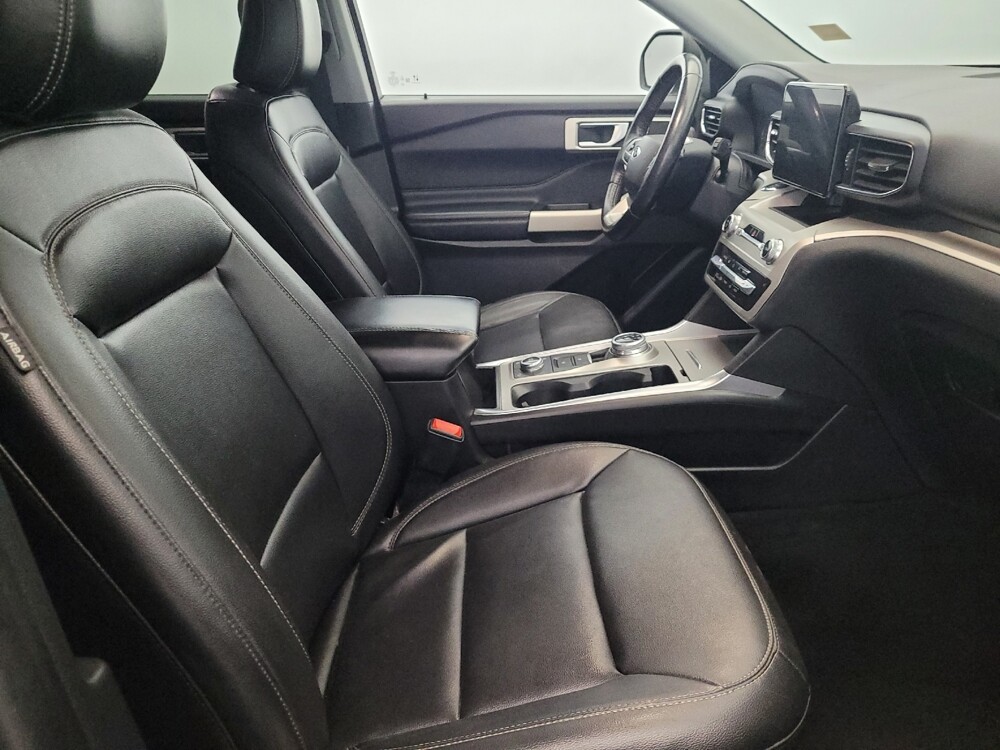 2021 Ford Explorer in Richmond, VA 23235 - 18108338 21