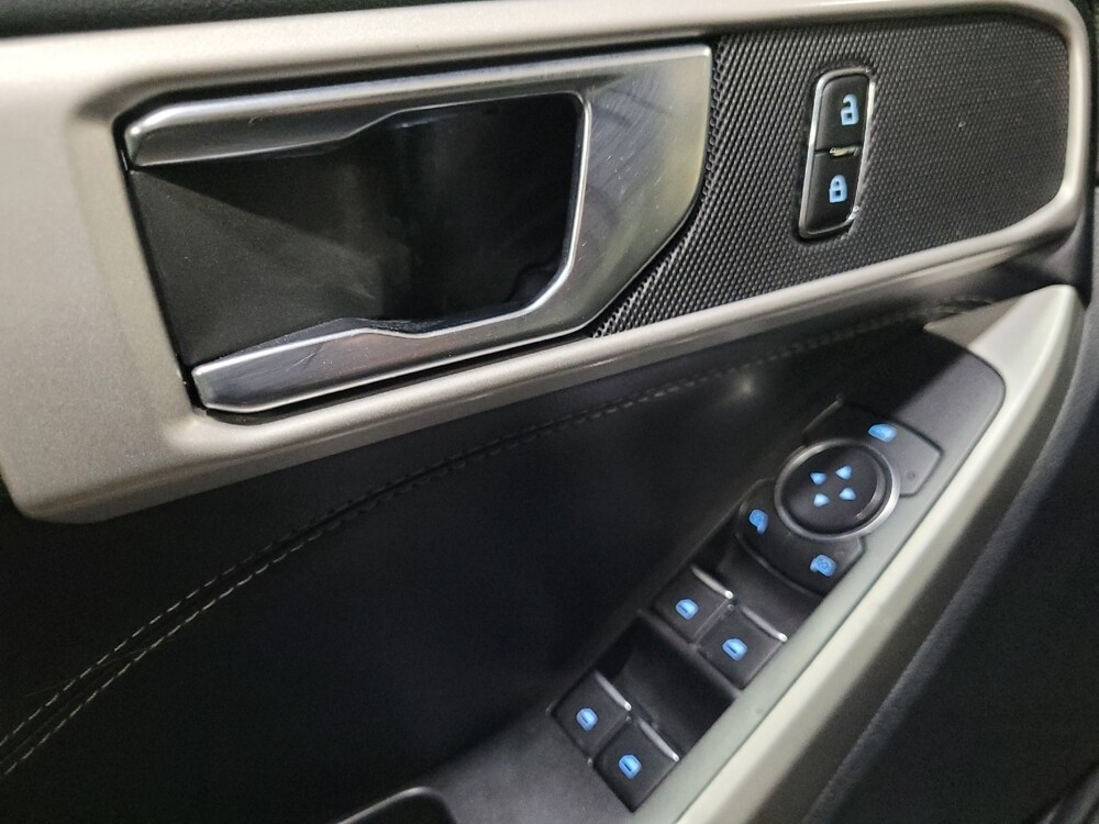 2021 Ford Explorer in Richmond, VA 23235 - 18108338 27