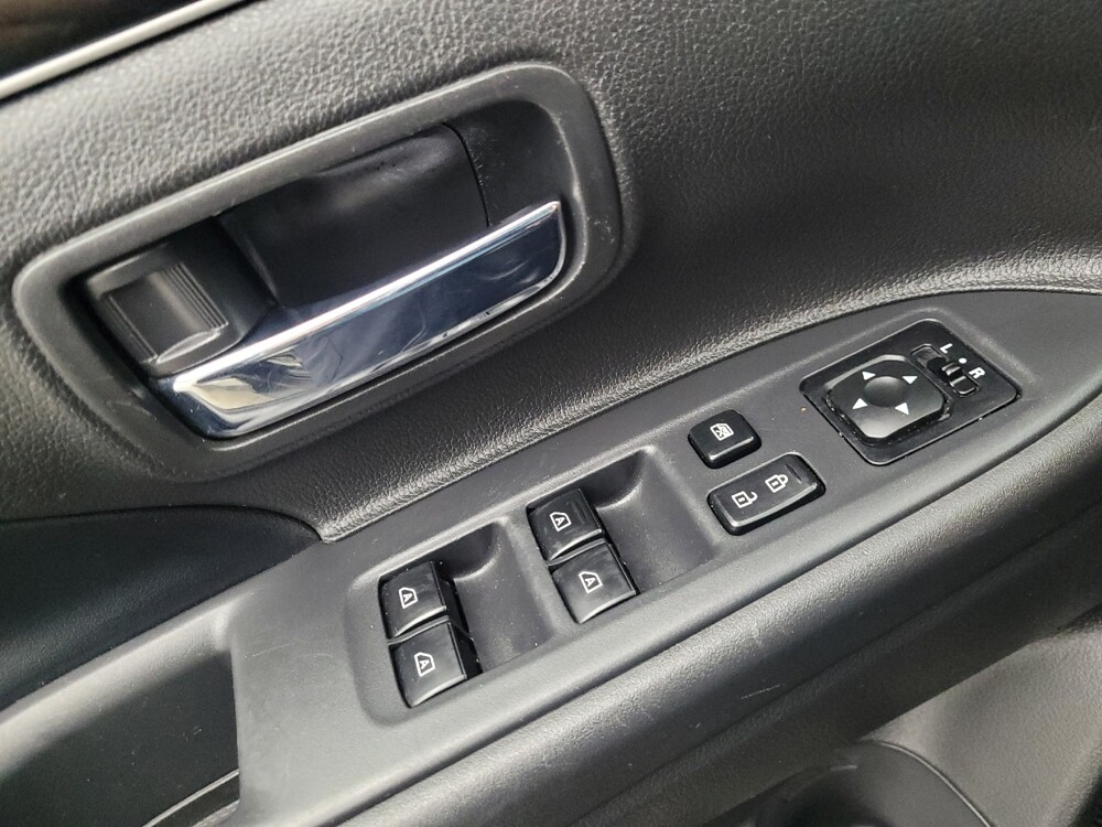 2020 Mitsubishi Outlander in Memphis, TN 38128 - 18108339 27