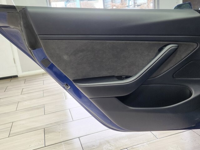 2018 Tesla Model 3 in Cinnaminson, NJ 08077 - 18108345 12