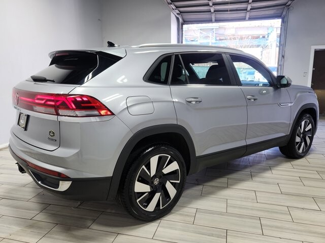 2024 Volkswagen Atlas in Cinnaminson, NJ 08077 - 18108350 5