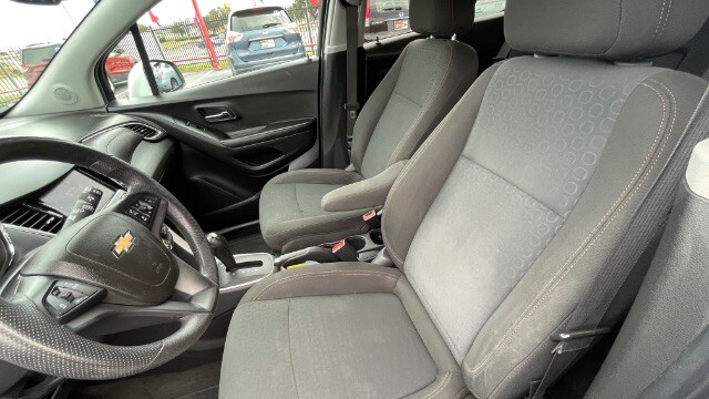 2021 Chevrolet Trax in Dallas, TX 75228 - 18108357 9