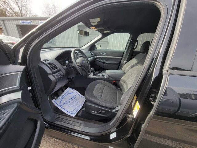 2018 Ford Explorer in Knoxville, TN 37912 - 18108363 5