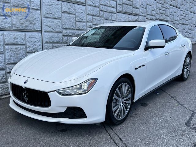 2016 Maserati Ghibli in Decatur, GA 30032 - 18108365