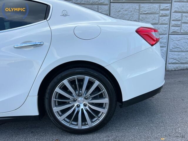 2016 Maserati Ghibli in Decatur, GA 30032 - 18108365 10