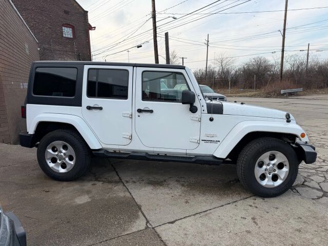 2013 Jeep Wrangler in Euclid, OH 44040 - 18108368 3