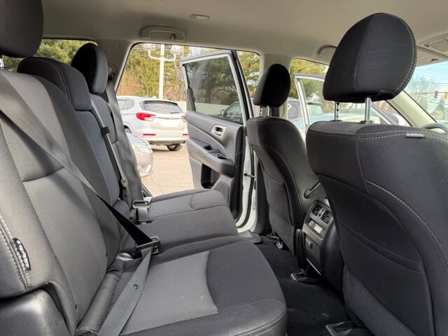 2020 Nissan Pathfinder in Baltimore, MD 21225 - 18108383 11