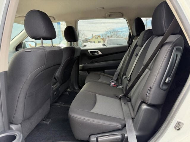 2020 Nissan Pathfinder in Baltimore, MD 21225 - 18108383 13