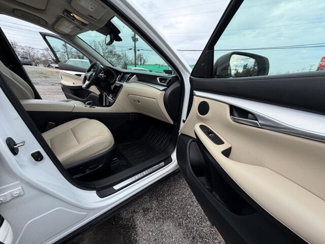 2020 INFINITI QX50 in Baltimore, MD 21225 - 18108385 9