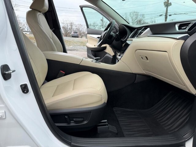 2020 INFINITI QX50 in Baltimore, MD 21225 - 18108385 10