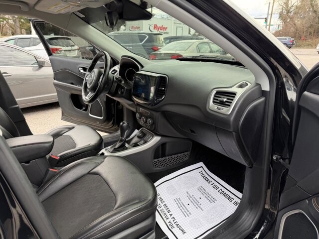 2018 Jeep Compass in Baltimore, MD 21225 - 18108390 10