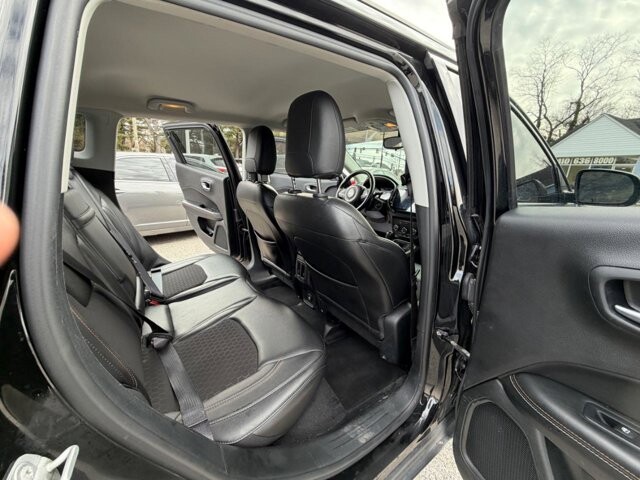 2018 Jeep Compass in Baltimore, MD 21225 - 18108390 11