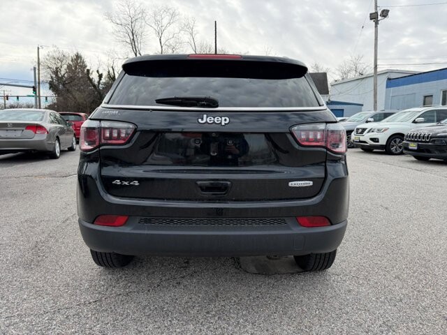 2018 Jeep Compass in Baltimore, MD 21225 - 18108390 4