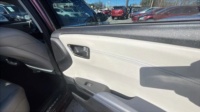 2015 Toyota Avalon in Greenville, SC 29607 - 18108396 14