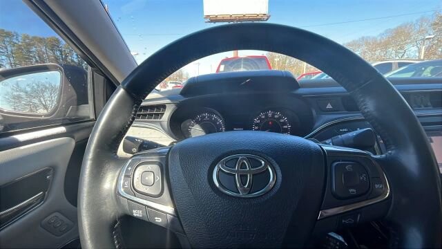 2015 Toyota Avalon in Greenville, SC 29607 - 18108396 24