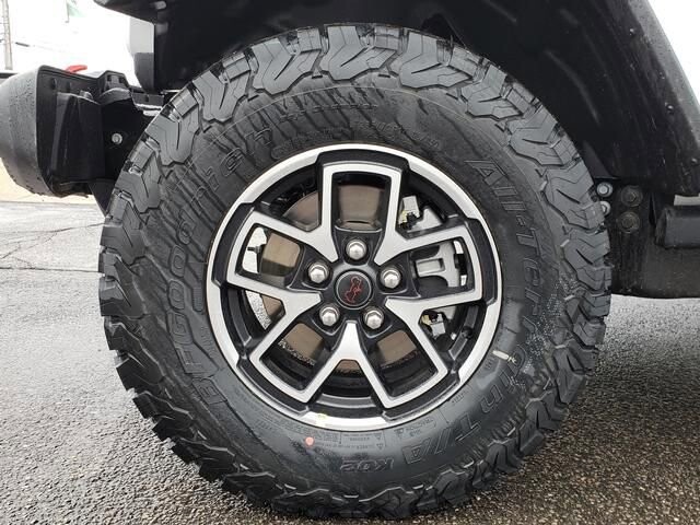 2026 Jeep Wrangler in Bedford, OH 44146 - 18108400 12