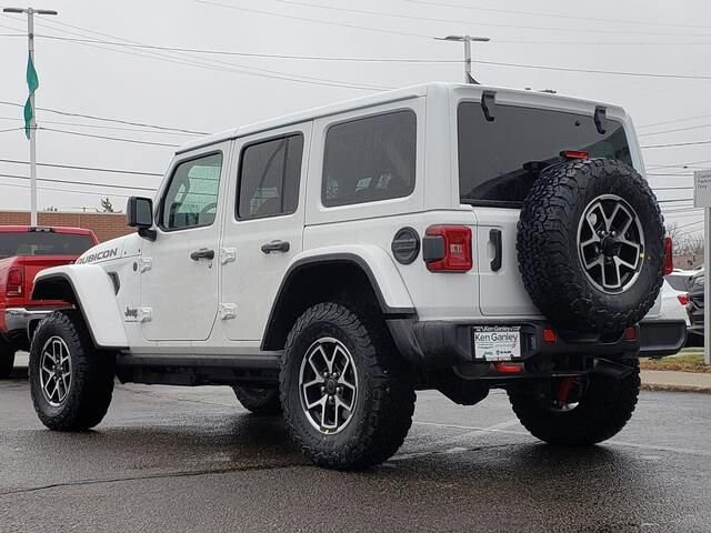 2026 Jeep Wrangler in Bedford, OH 44146 - 18108400 3