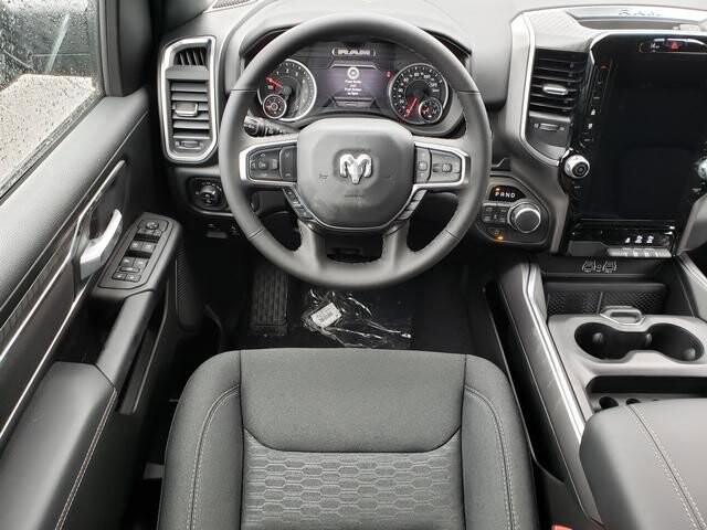 2026 RAM 1500 in Bedford, OH 44146 - 18108402 9
