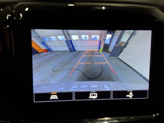 2023 Chevrolet Traverse in Burlington, WI 53105 - 18108409 29