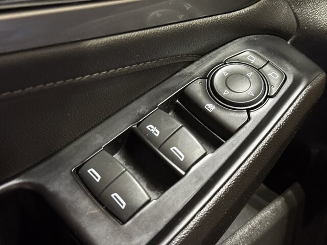 2023 Chevrolet Traverse in Burlington, WI 53105 - 18108409 33